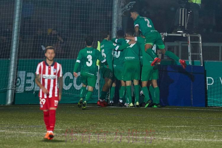 巴媒：雷尼尔外租多特蒙德两年达协议